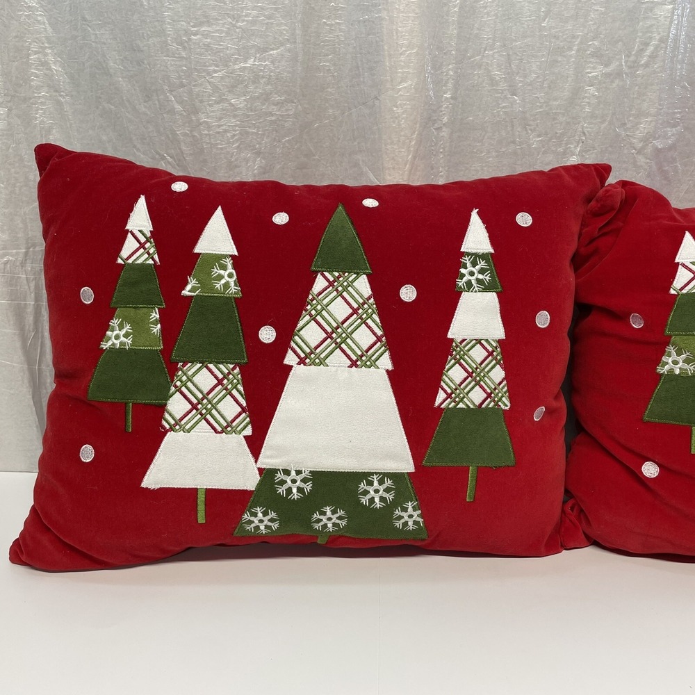Christmas Tree Throw‎ Pillow Set Red Green Holiday Home Decor Festive 16"x12"